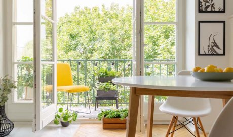 Plan d’un aménagement d’intérieur d’une salle à manger dans un appartement